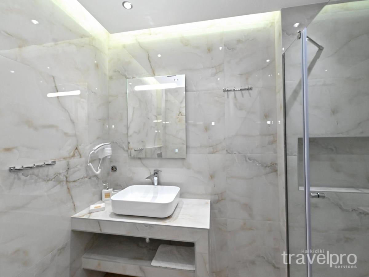 Sabbia Apartments Seafront By Rentalspro Services - Nea Moudania Halkidiki Екстер'єр фото