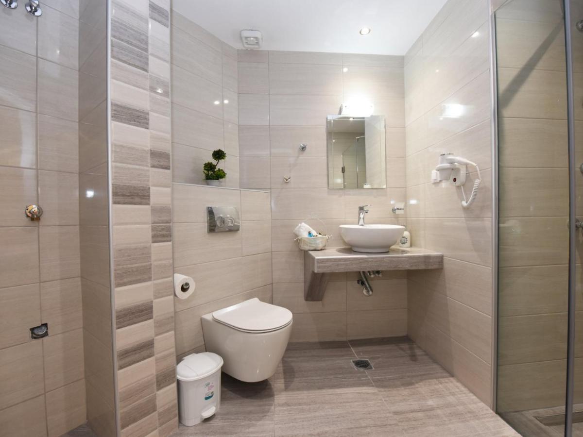 Sabbia Apartments Seafront By Rentalspro Services - Nea Moudania Halkidiki Екстер'єр фото